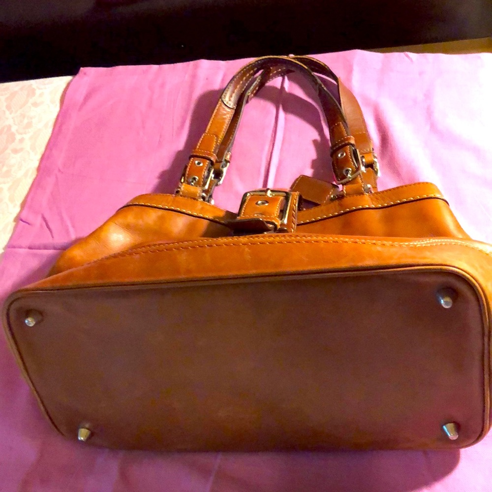 Coach tan leather purse
